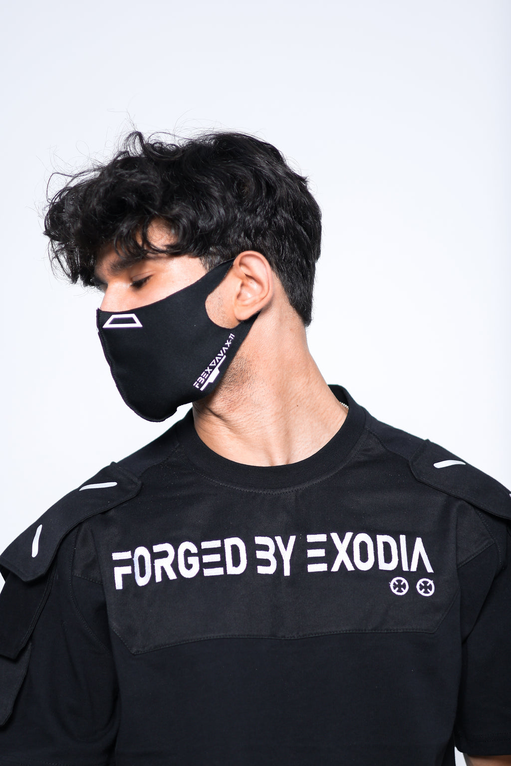 Advanced Recon Black Oversized SST