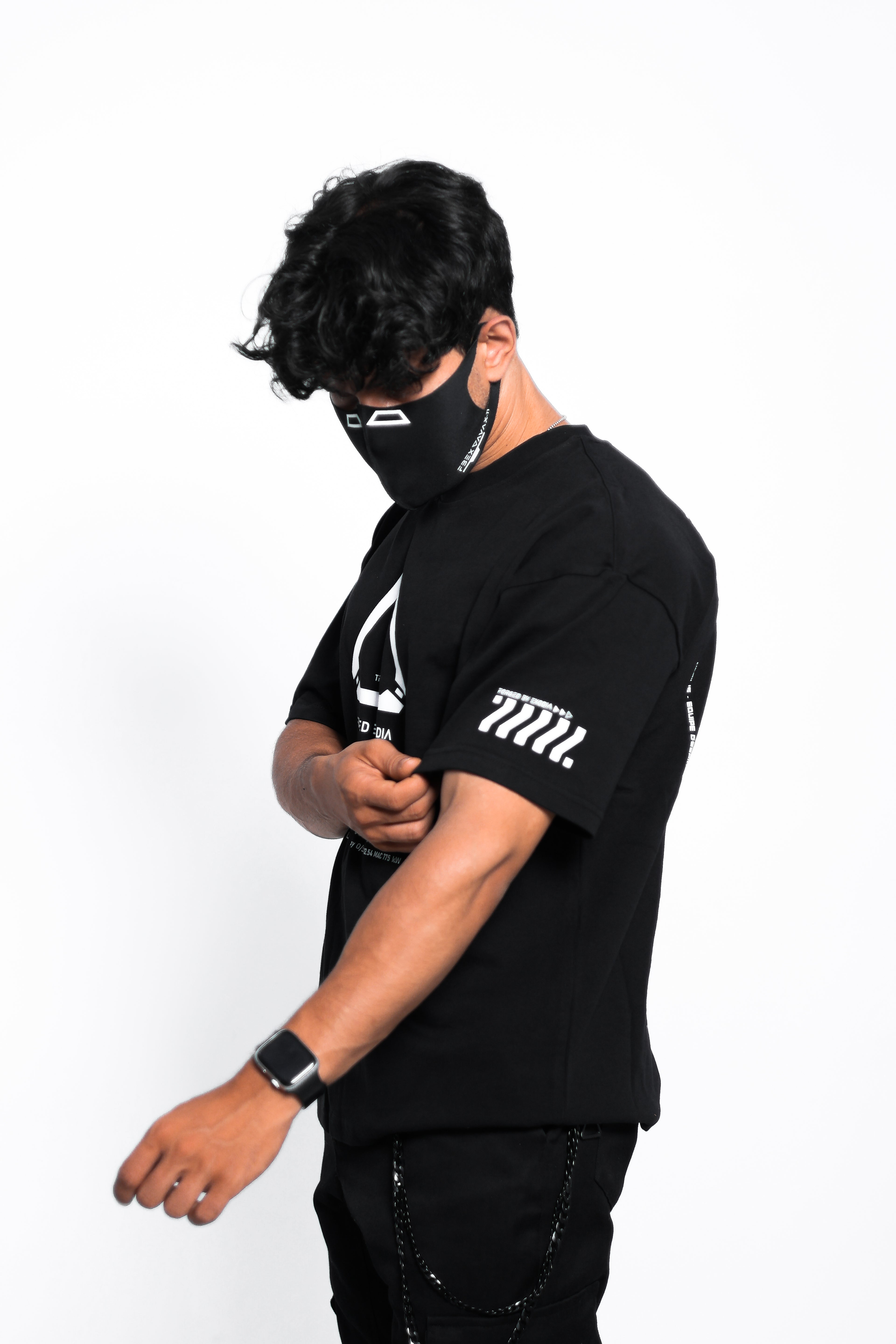 V3-3 Black Light Oversized T-Shirt