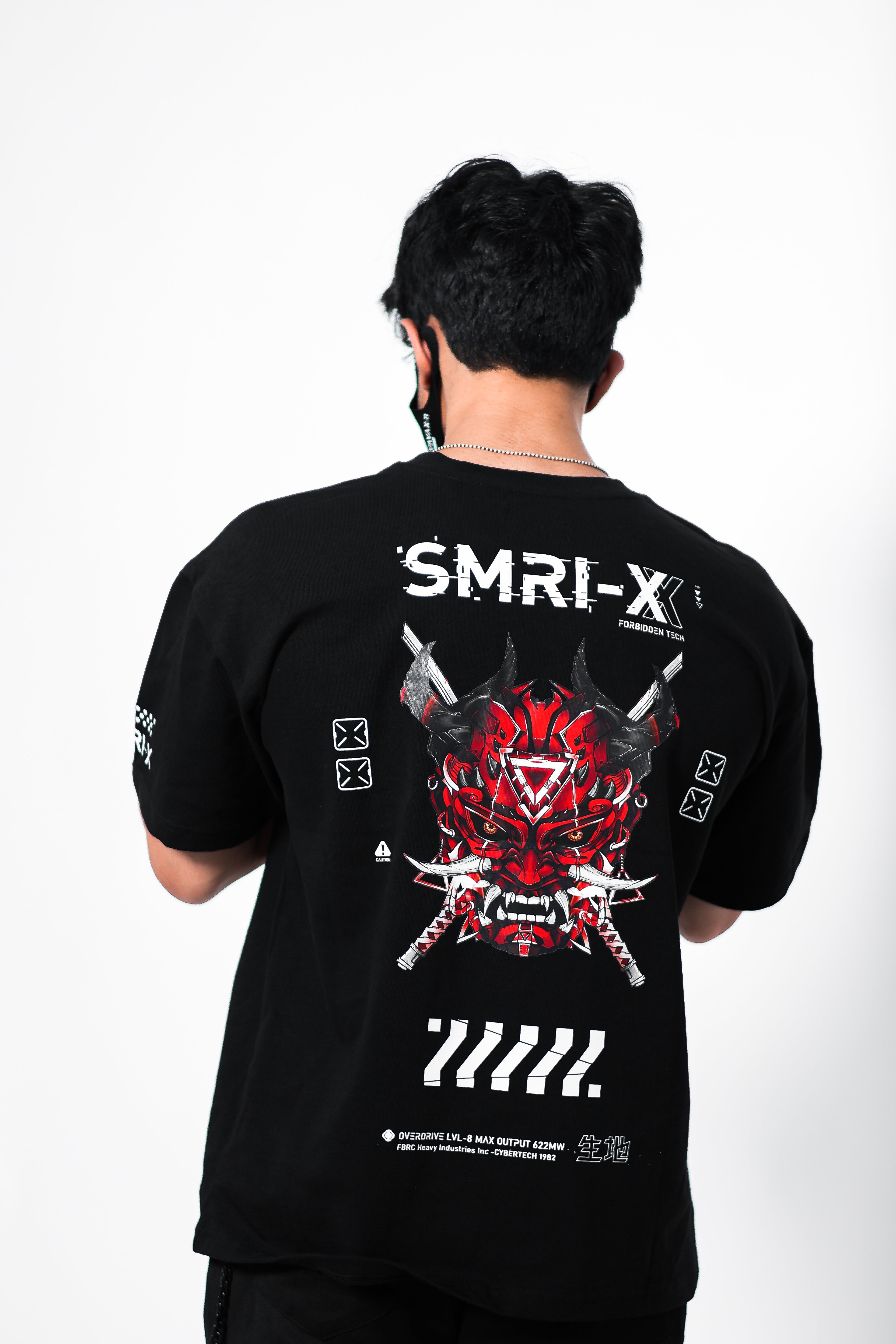 SMRI-X Black Oversized T-Shirt
