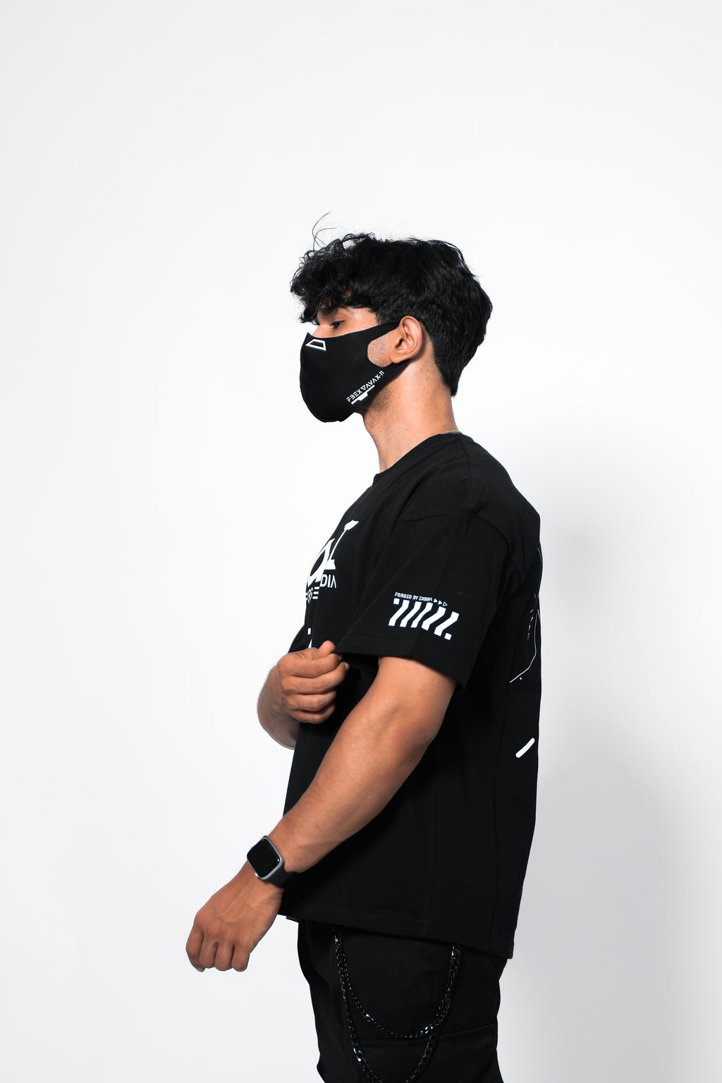 ONI 2.0 Black Oversized T-Shirt