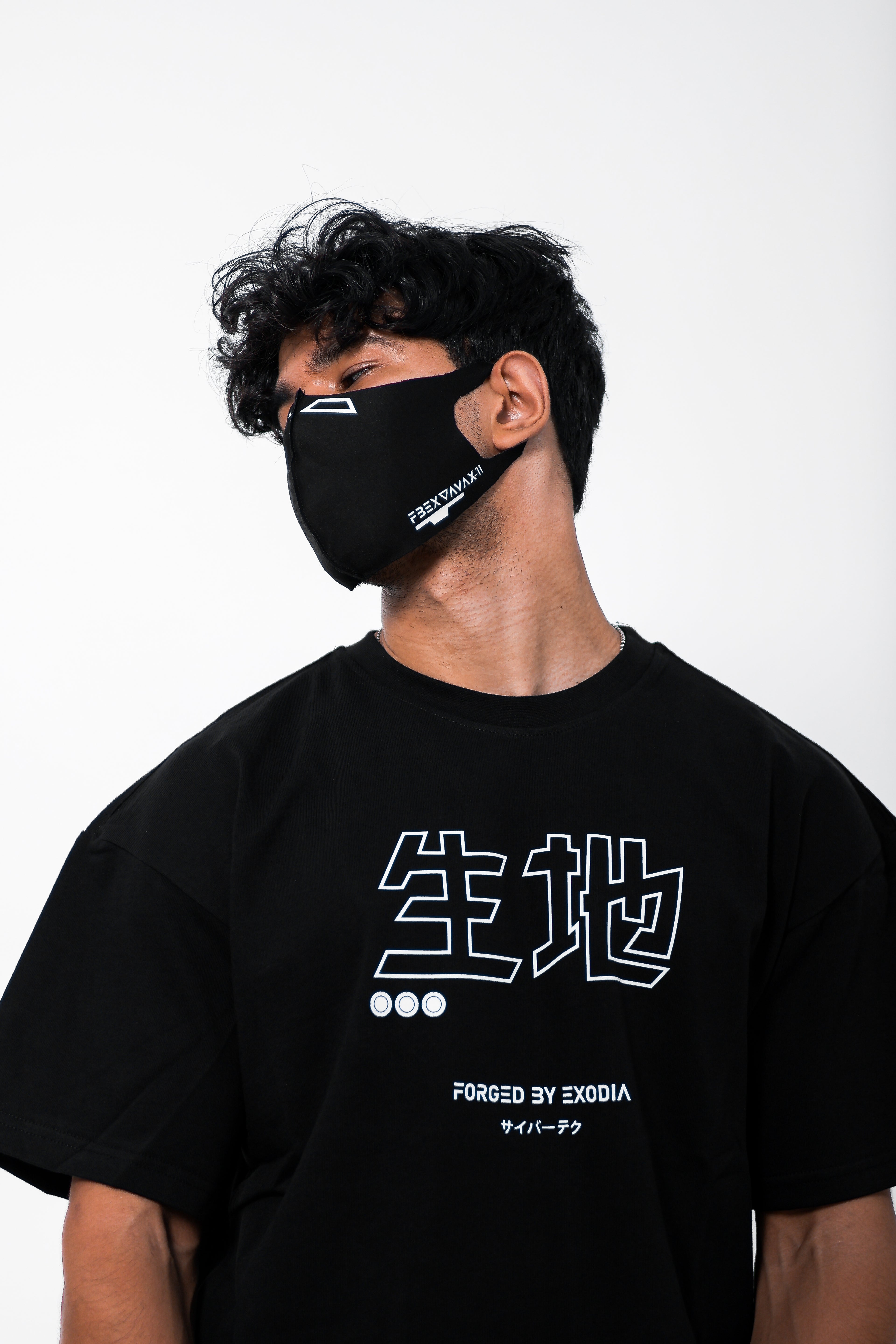 Kitsune-5X Black T-Shirt